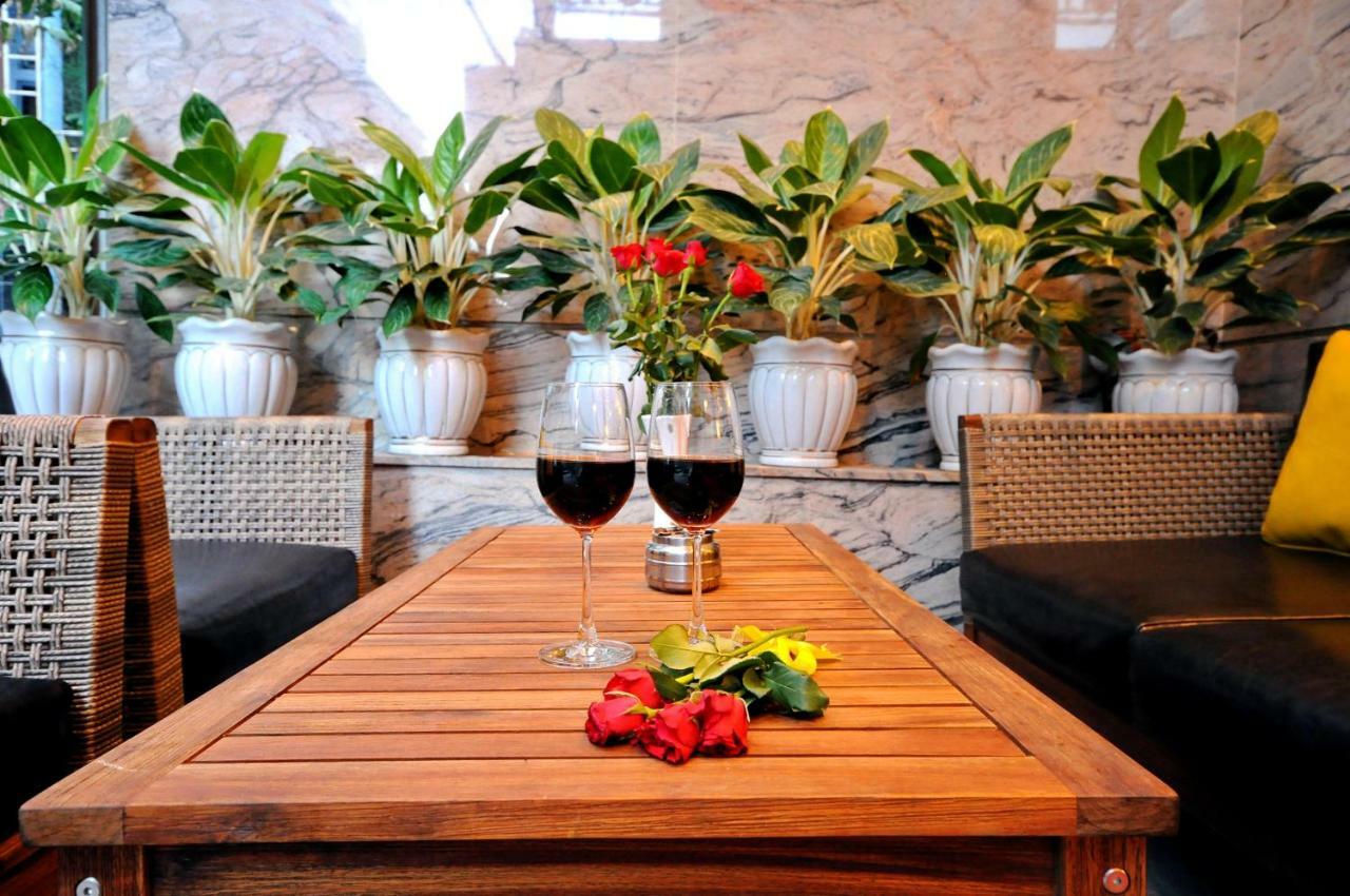 Apollo Hotel Nha Trang Beach Extérieur photo